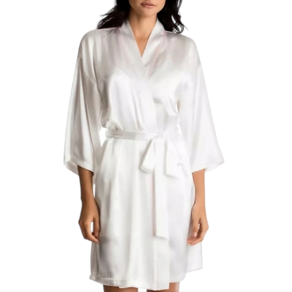 NWT Bride Robe Linea Donatella White Embroidered Silky Satin Bridal Wedding NEW - Picture 1 of 11